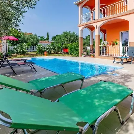 Casa Manuela - Pet Friendly With Pool Semesterbostad